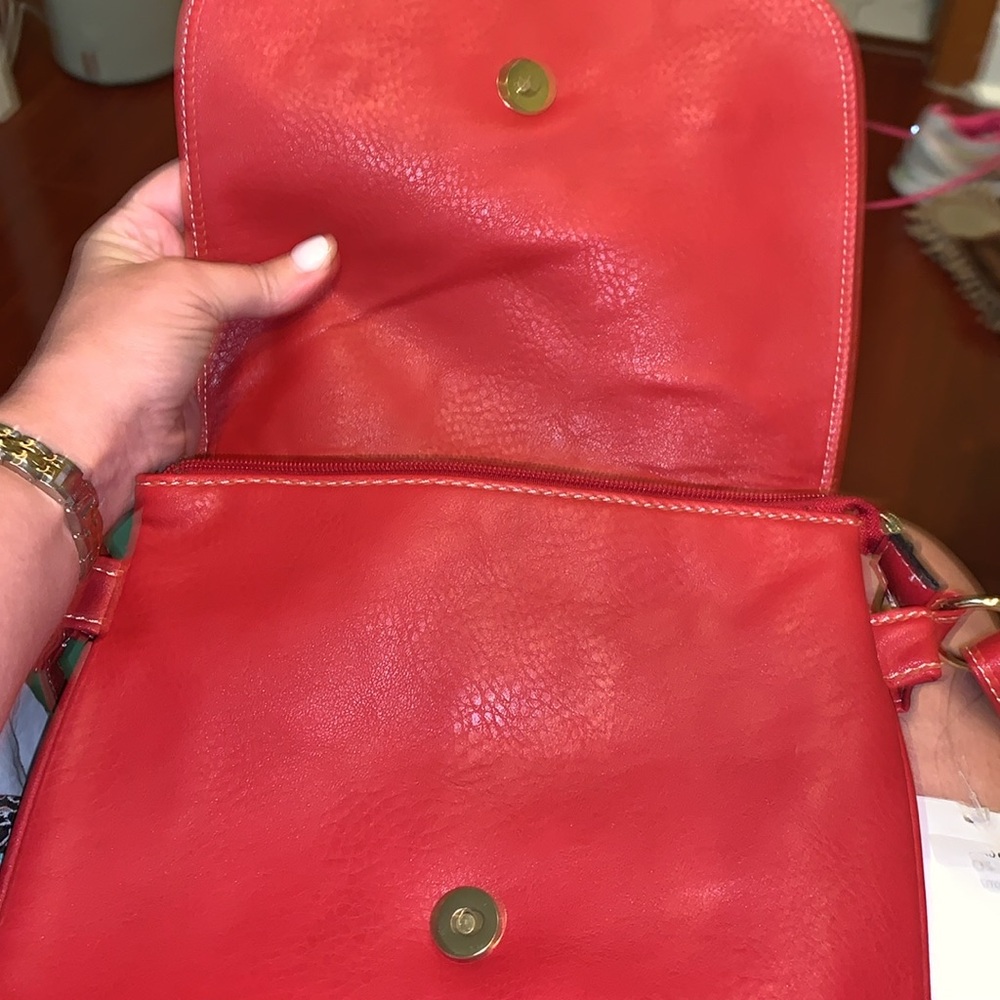 Traffic vintage Crossbody Bag with Gold Accents nwt - Picture 5 of 10